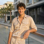 طقم بالمان قطعتين: إصدار الساتان اللامع العصري